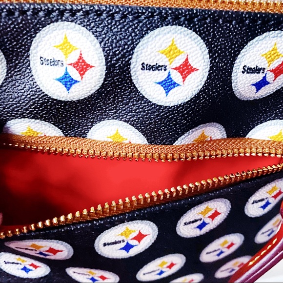Dooney and Bourke NFL Pittsburgh Steelers Purse - Picture 6 of 8